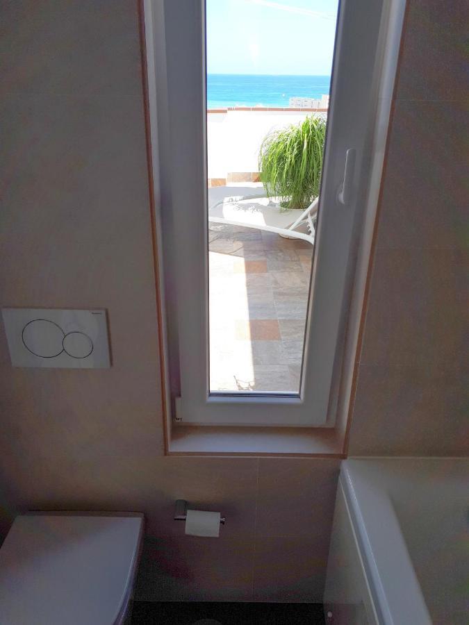 Atico Duplex Con Vistas Al Mar. Dos Plazas De Garaje Torremolinos Exterior foto