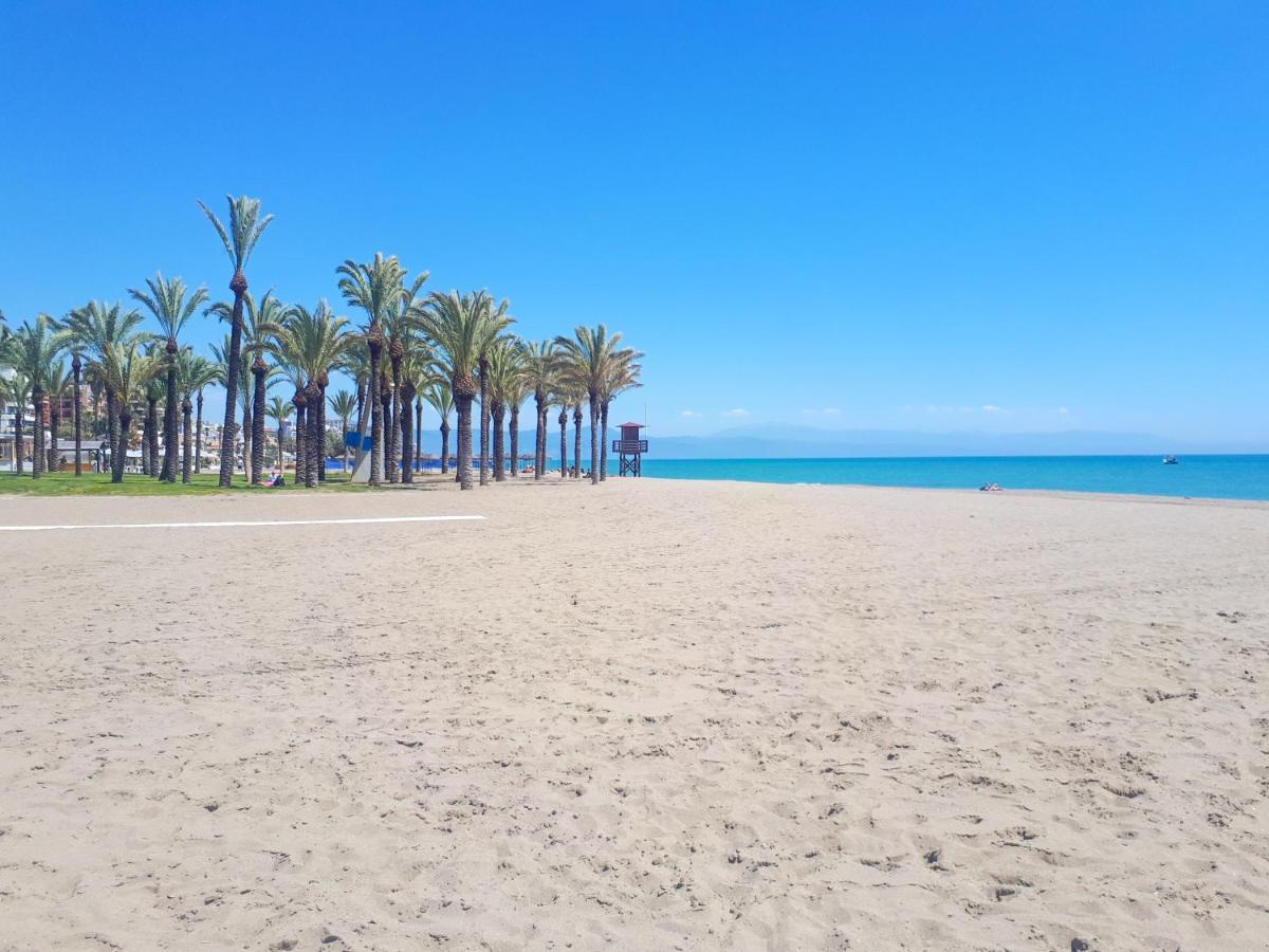 Atico Duplex Con Vistas Al Mar. Dos Plazas De Garaje Torremolinos Exterior foto