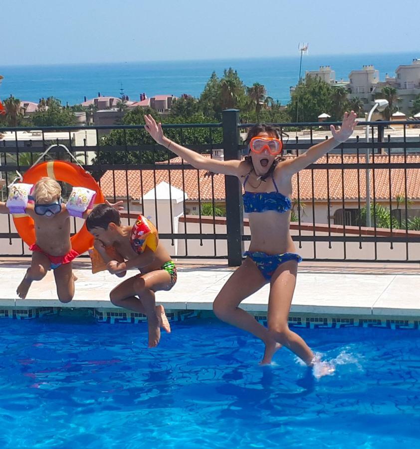 Atico Duplex Con Vistas Al Mar. Dos Plazas De Garaje Torremolinos Exterior foto